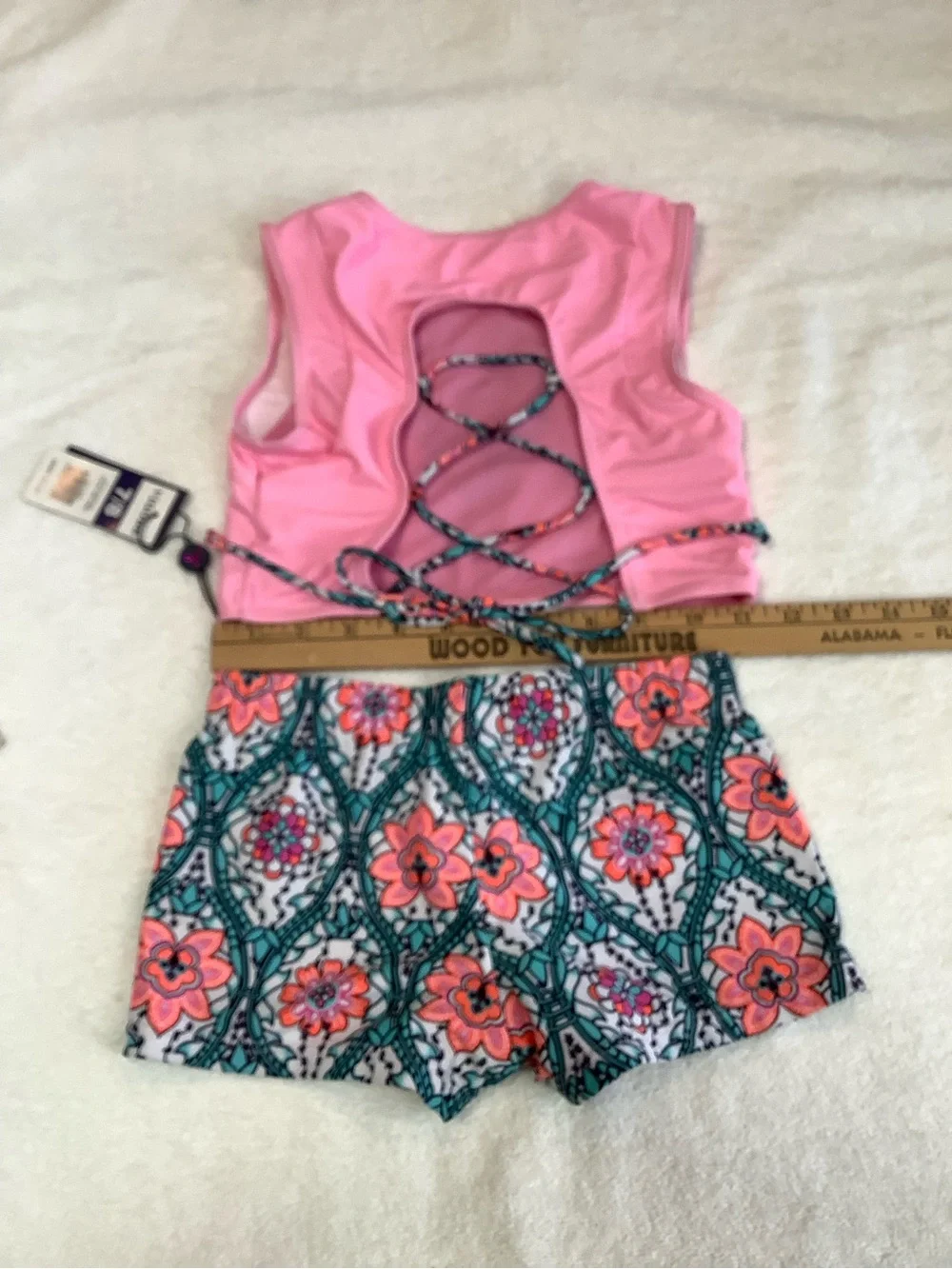 NWT Vigoss 7/8 2pc swim, cap sleeve top, boy‎ short